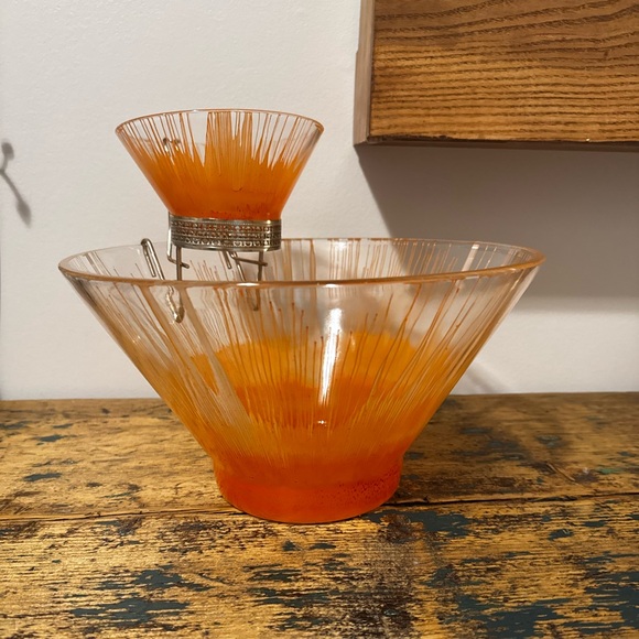 Anchor Hocking Orange Glass Bowl Set - Picture 6 of 6